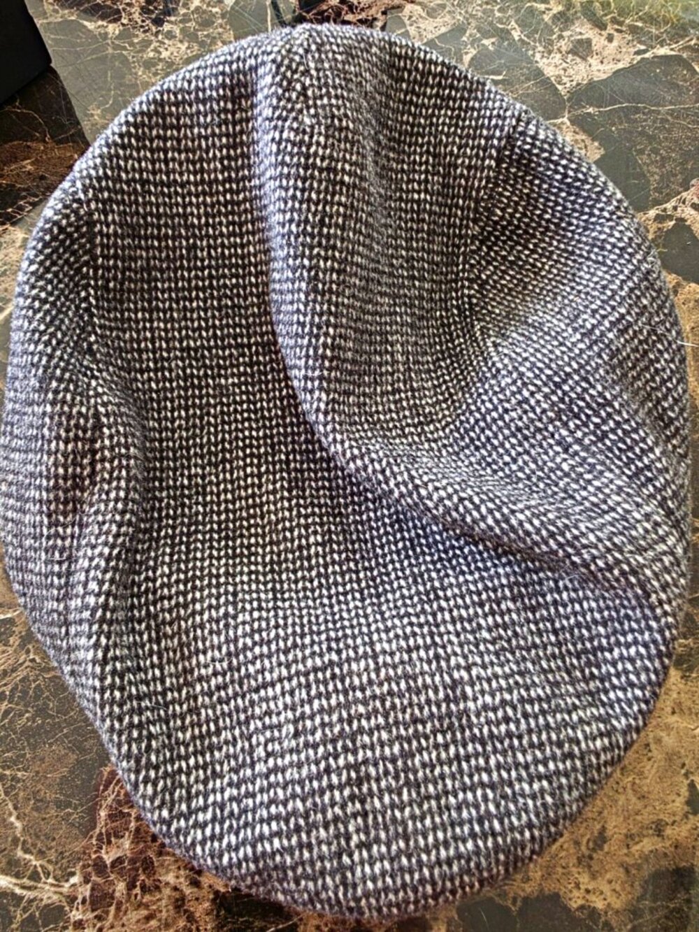 Men's Gray Herringbone Flat Cap Hat Size S with Lined Interior
